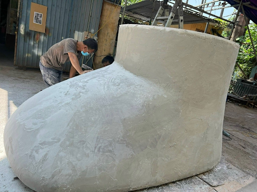 chan-cua-bieu-tuong-cao-13m