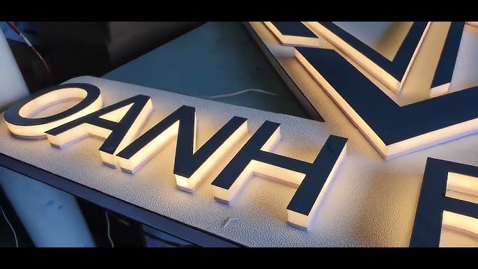 Chữ nổi mỹ thuật và hệ thống hộp đèn 3D